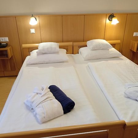 Fonix Wellness Resort Csitár Kültér fotó