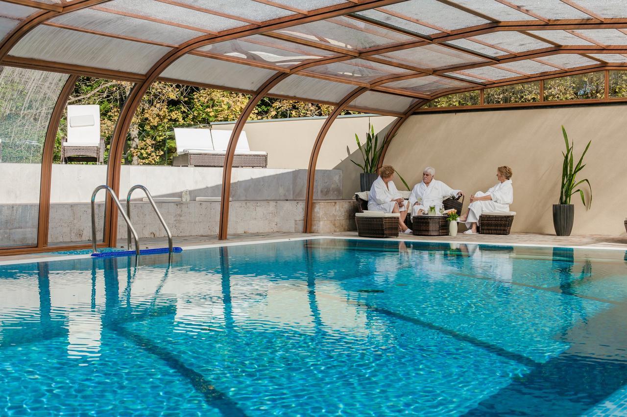 Fonix Wellness Resort Csitár Kültér fotó