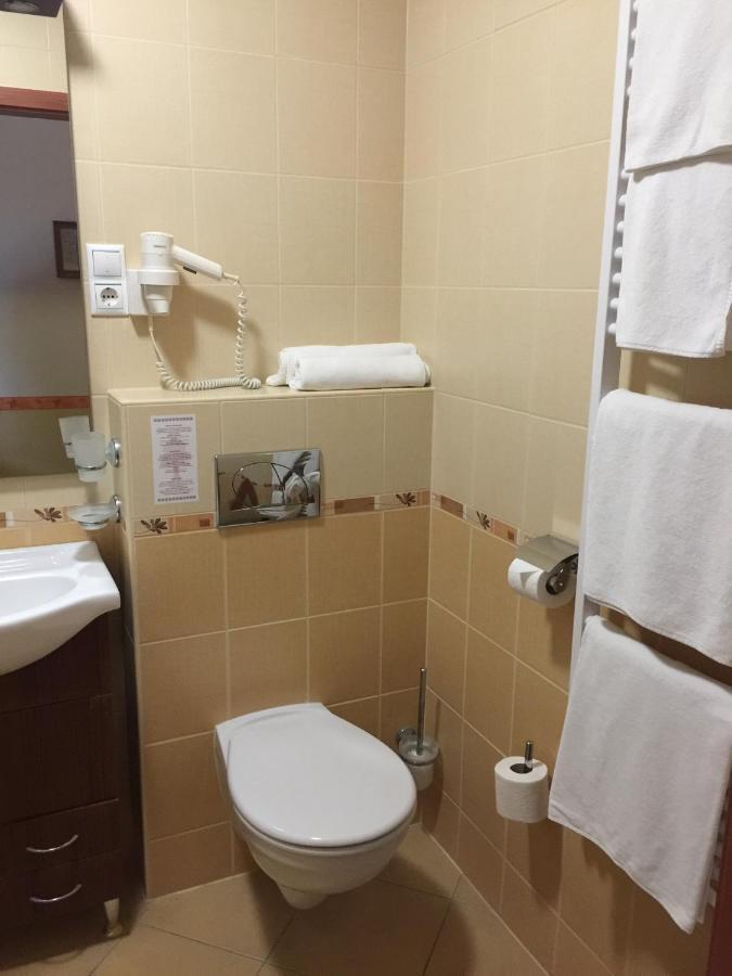 Fonix Wellness Resort Csitár Kültér fotó